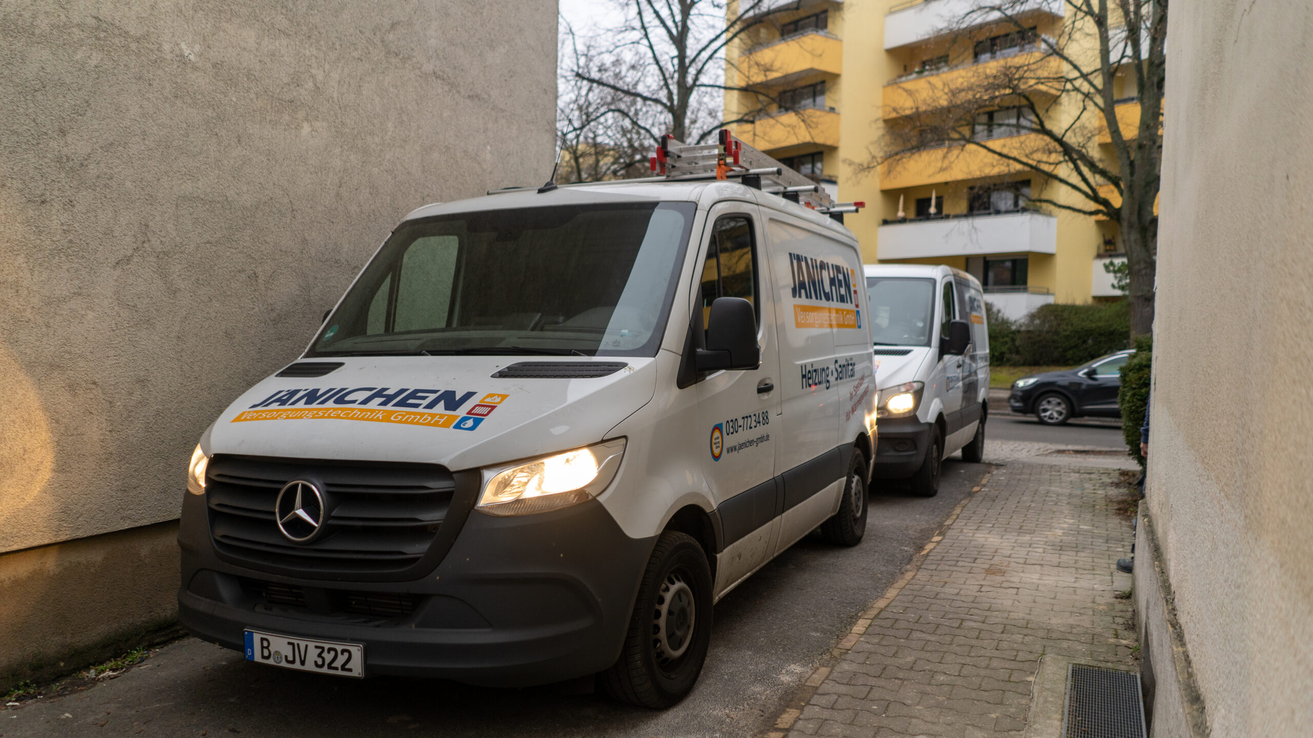 Jänichen Servicefahrzeug im Einsatz für den Notdienst in Berlin